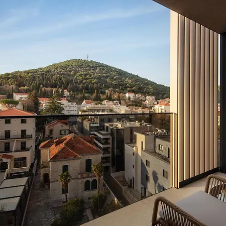 Sumratin Hotel 5*