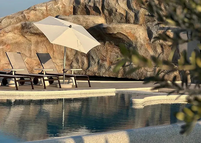 מלון Sumratin 5*