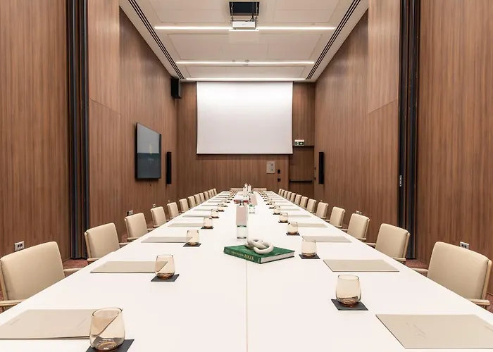 Szálloda Sumratin 5*